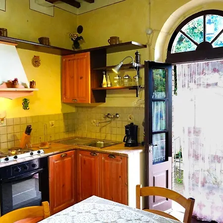 Antica Pietra House With Pool